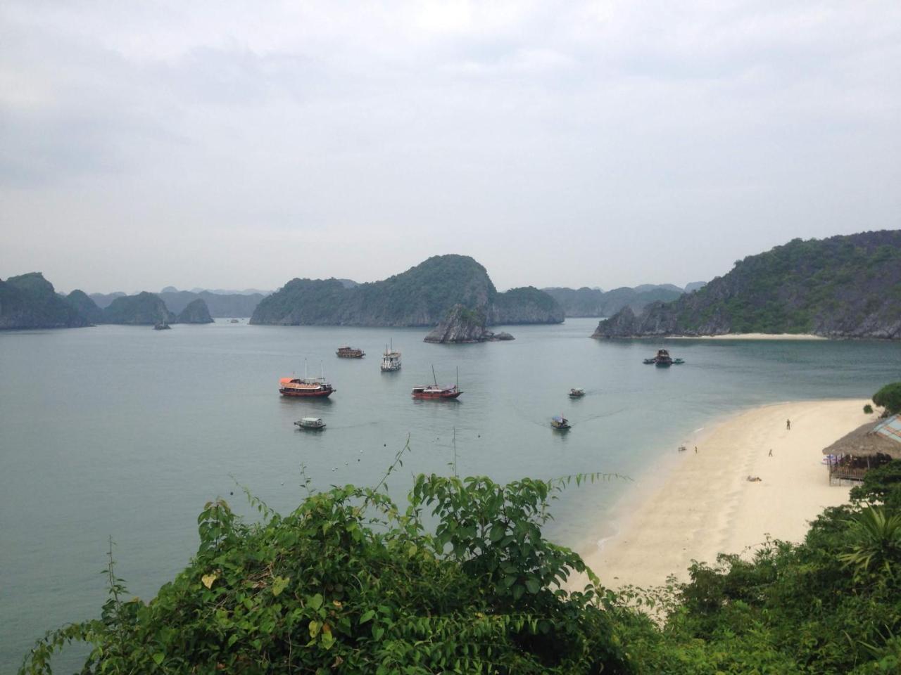 Alibaba'S Hotel Cat Ba Island Exterior photo